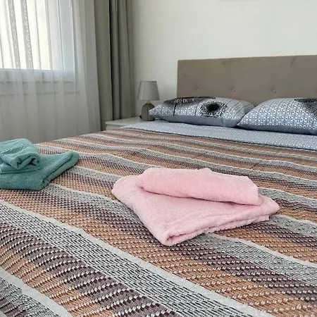1 Bedroom Turtle Bay